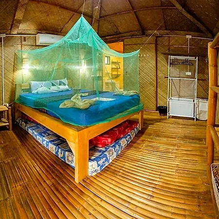 Camotes-Hidden-Huts