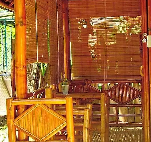 Hotel Camotes-hidden-huts 3*